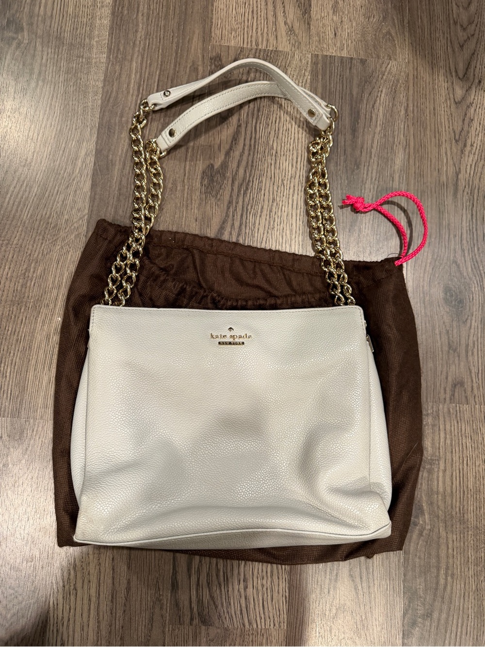 kate spade Cream Leather Shoulder Bag with Gold Chain Straps